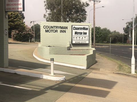 Countryman Motor Inn - Redcliffe Tourism 0