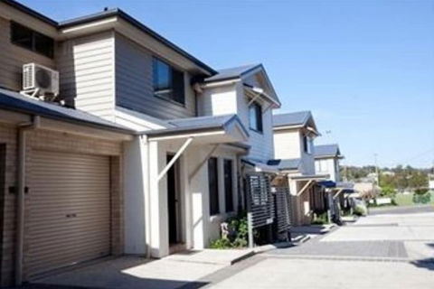 Cardiff Executive Apartments - Redcliffe Tourism 5