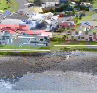 Stanley Village Waterfront Accommodation - Redcliffe Tourism