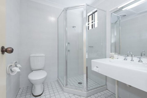 Zig Zag Motel - Redcliffe Tourism 6