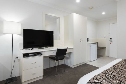 Zig Zag Motel - Redcliffe Tourism 5