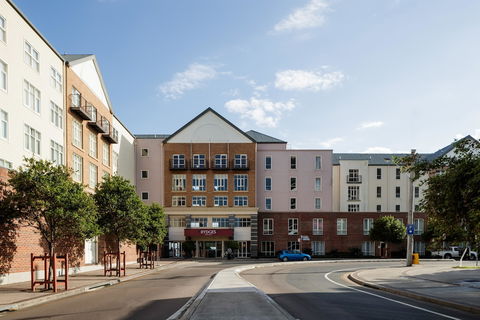 Rydges Newcastle - Redcliffe Tourism 3