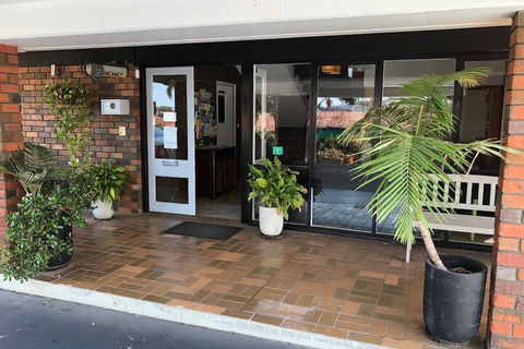 Matador Motor Inn - Redcliffe Tourism 5