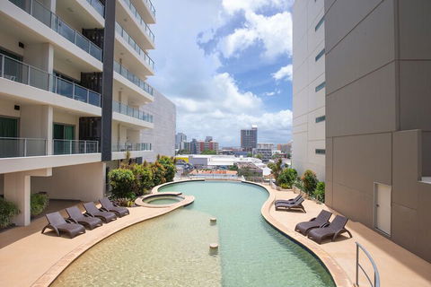 Mantra Pandanas - Redcliffe Tourism 3