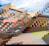 Aligned Corporate Residences Kew - Redcliffe Tourism