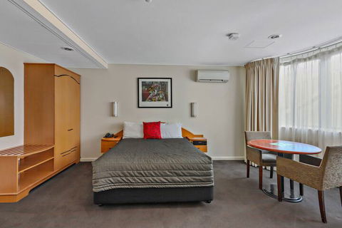 Morgans Boutique Hotel - Redcliffe Tourism 4