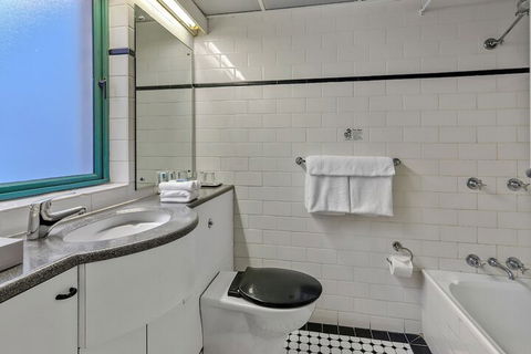 Morgans Boutique Hotel - Redcliffe Tourism 7