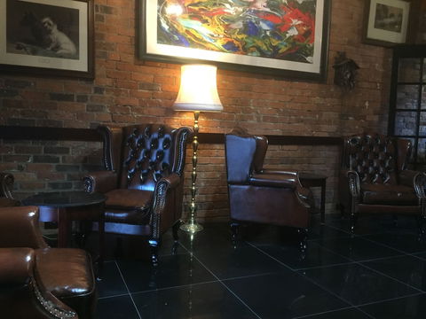 Art Hotel On York - Redcliffe Tourism 1