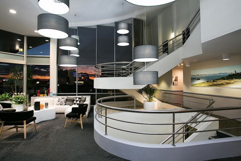 Best Western Plus Apollo International Hotel - Redcliffe Tourism 4