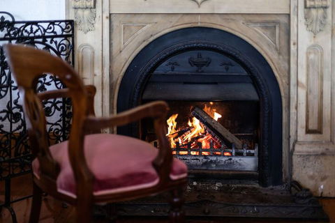 The Dragonfly Inn - Redcliffe Tourism 3