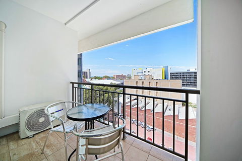 All Suites Perth - Redcliffe Tourism 6