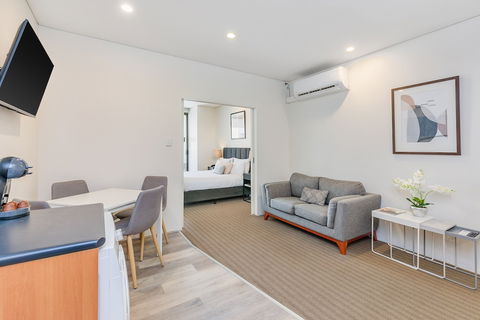 All Suites Perth - Redcliffe Tourism 2