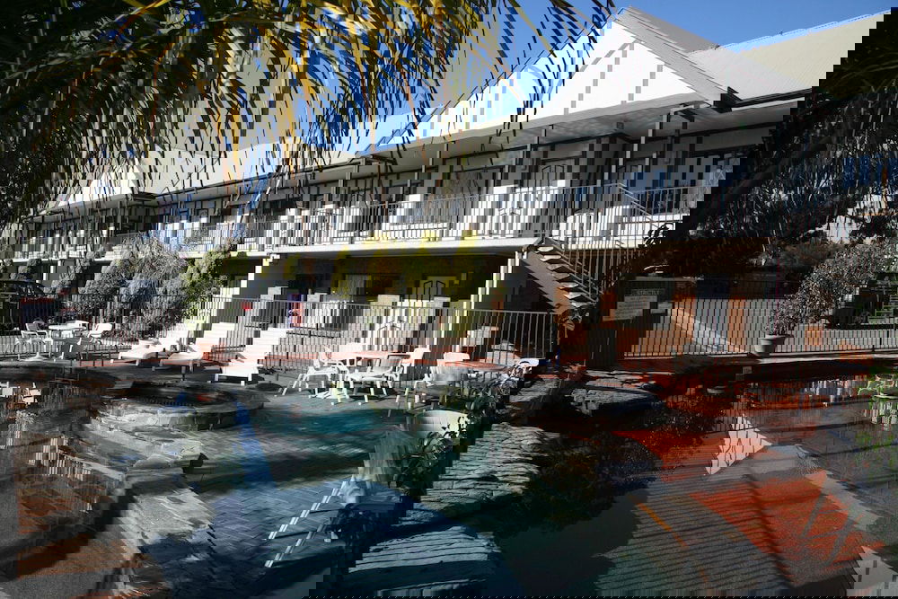  Redcliffe Tourism
