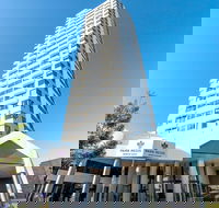 Park Regis North Quay - Redcliffe Tourism