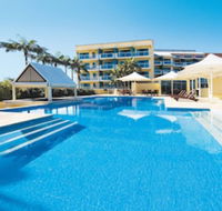 Oaks The Entrance Waterfront Suites - Redcliffe Tourism