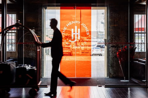 The Henry Jones Art Hotel - Redcliffe Tourism 5