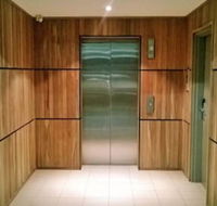 Caroline Serviced Apartments Brighton - Redcliffe Tourism