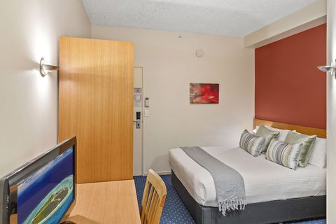 YEHS Hotel Melbourne CBD - Redcliffe Tourism 4