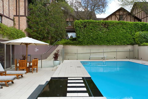 Grand Mercure The Hills Lodge - Redcliffe Tourism 2