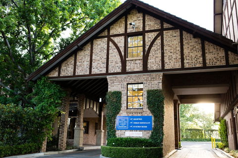 Grand Mercure The Hills Lodge - Redcliffe Tourism 3