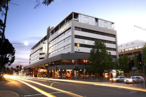 Novotel Canberra - Redcliffe Tourism 0
