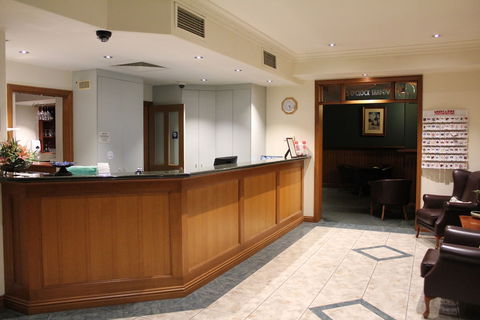 Gateway On Monash Boutique Hotel - Redcliffe Tourism 2