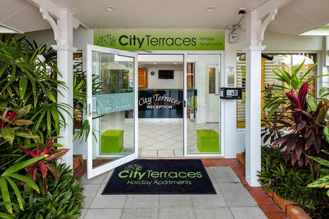 City Terraces Cairns - Redcliffe Tourism 2