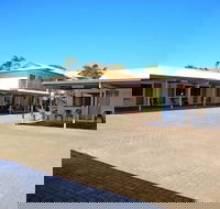 Cascade Motel In Townsville - Redcliffe Tourism
