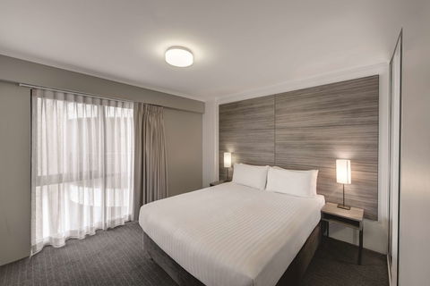 Adina Serviced Apartments Canberra James Court - Redcliffe Tourism 6