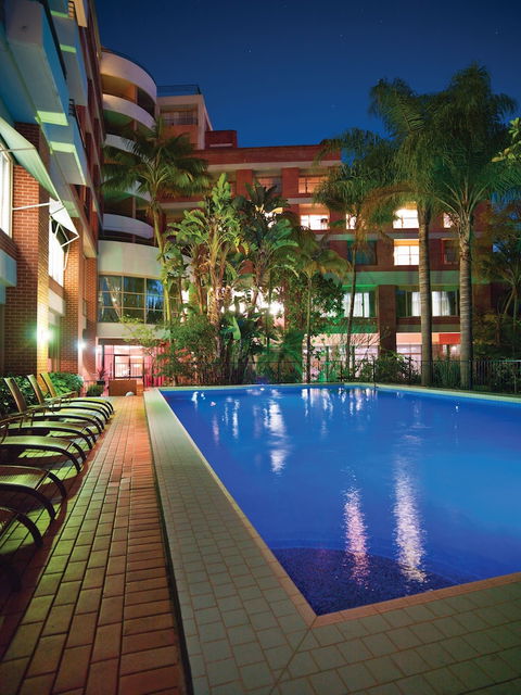 Adina Apartment Hotel Sydney Surry Hills - Redcliffe Tourism 5