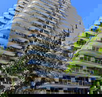 Sunbird Beach Resort - Redcliffe Tourism