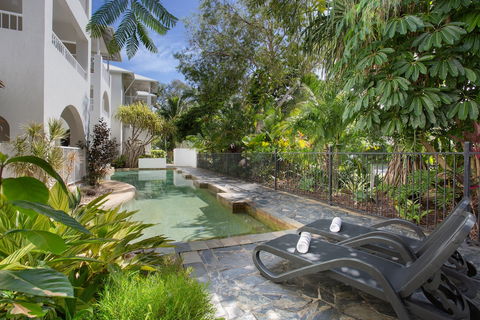 Mantra PortSea - Redcliffe Tourism 5