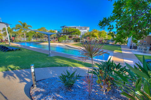 Pavillions On 1770 - Redcliffe Tourism 4