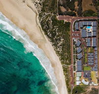 Smiths Beach Resort - Redcliffe Tourism