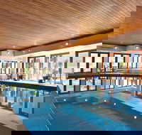 Cumberland Lorne Resort - Redcliffe Tourism