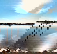 Boathouse Resort Tea Gardens - Redcliffe Tourism