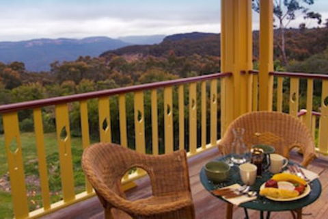 Moments Mountain Retreat - Redcliffe Tourism 0