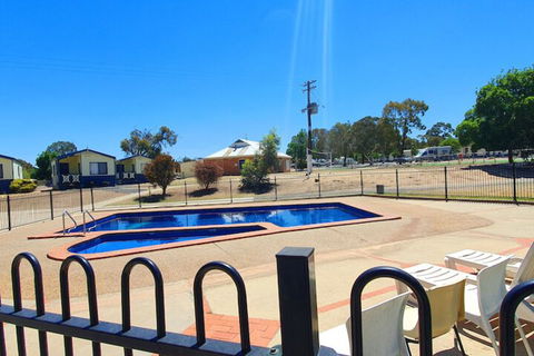 Capital Country Holiday Park - Redcliffe Tourism 5