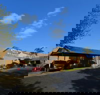 Executive Hideaway Motel - Redcliffe Tourism