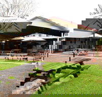 Royal Hotel Singleton - Redcliffe Tourism