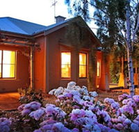 Beauchamp House - Redcliffe Tourism