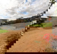 3 Bells Alpine Cottage