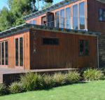 Yolla Beach House - Redcliffe Tourism