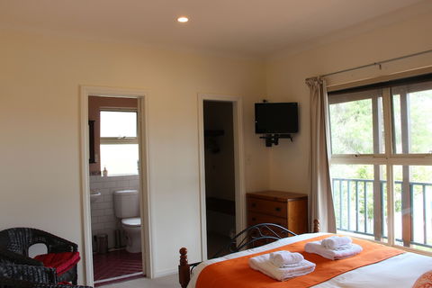 Albany Beachside Accommodation - Redcliffe Tourism 2