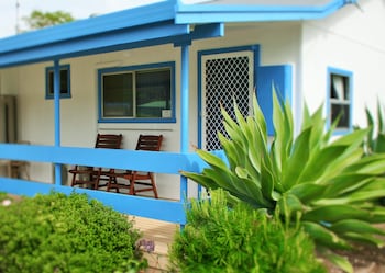 Baudin Beach Apartments - Redcliffe Tourism 3