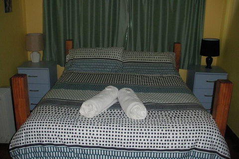 Bridport Seaside Lodge Backpackers - Redcliffe Tourism 2