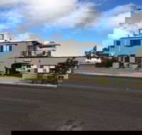 Warwick Vines Motel - Redcliffe Tourism