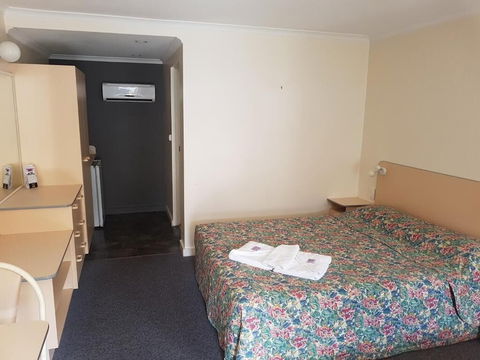 Mid Coast Motor Inn - Redcliffe Tourism 4