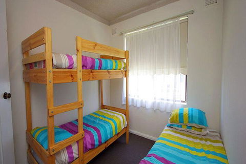 Avilla Court 1 - Redcliffe Tourism 2