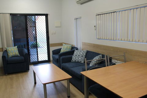 Mandurah Ocean Marina Chalets - Redcliffe Tourism 1